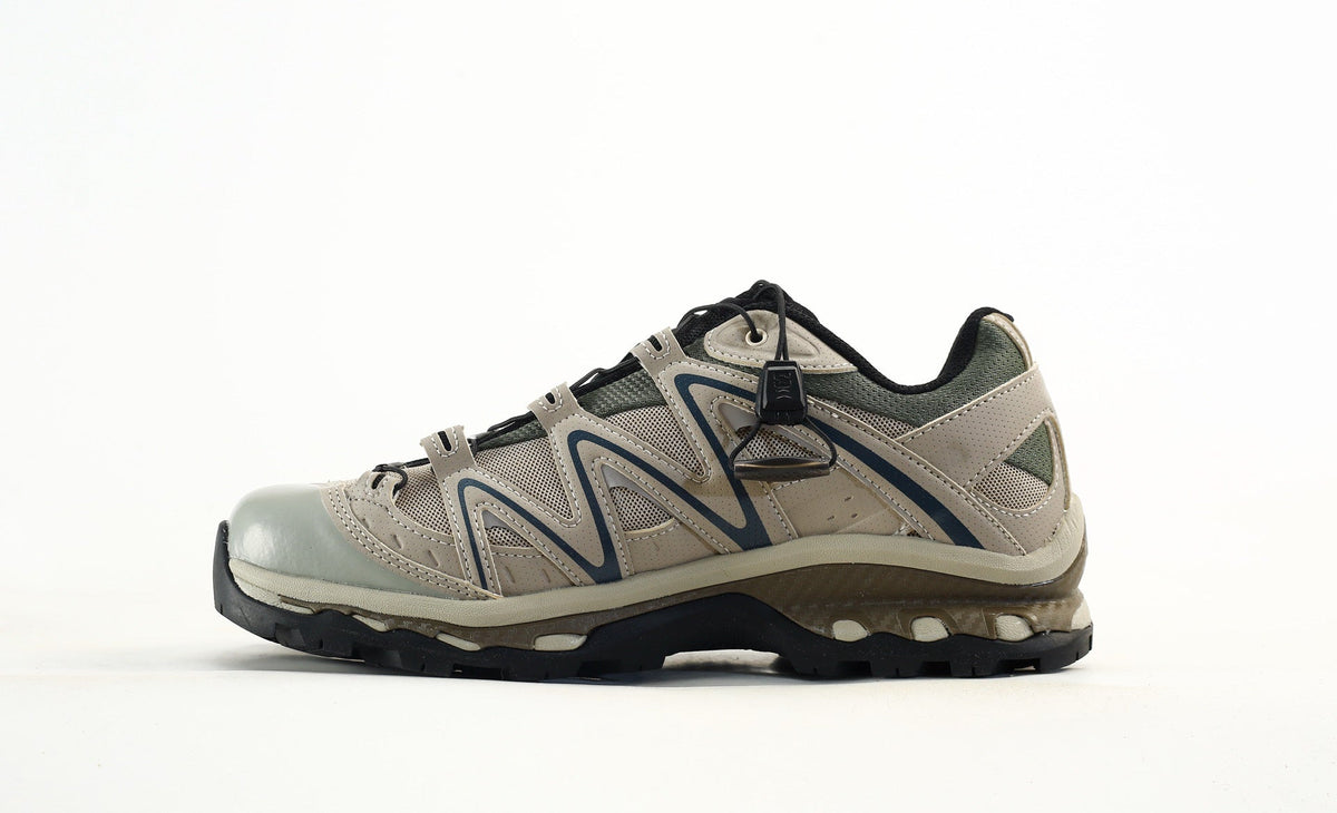 Salomon XT-Quest Trail Running & Hiking Shoes，“Vanilla Ice/Black/Bistro Green”