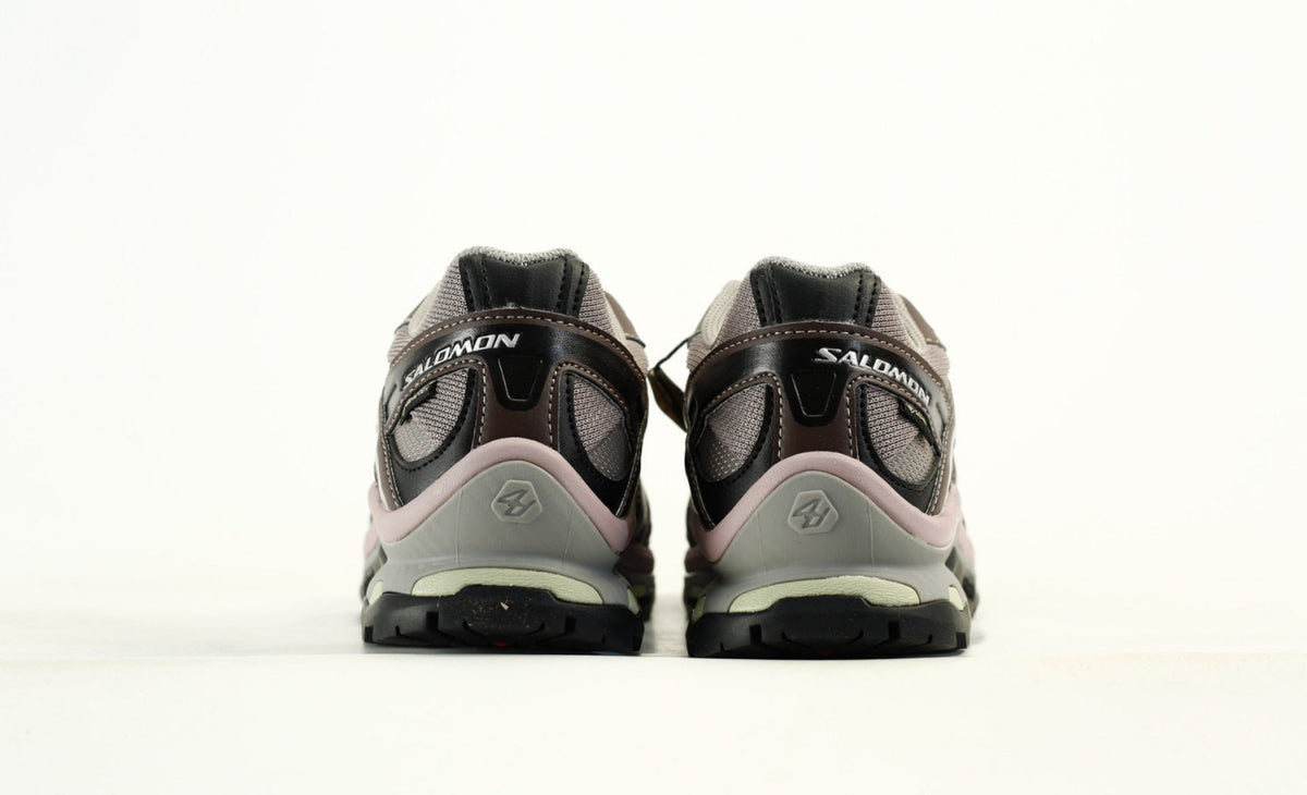 Salomon XT Quest GTX Outdoor Hiking Shoes "Brown Pink"- outdoor hiking shoes/Women's Shoe Sale / Men's Shoe Sale