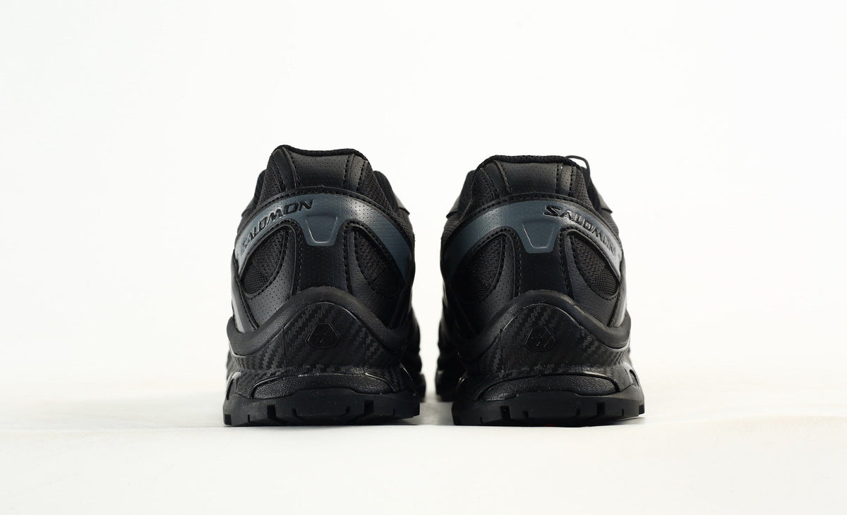 Salomon XT-Quest Trail Running & Hiking Shoes，“Black/Asphalt/Footwear Silver”