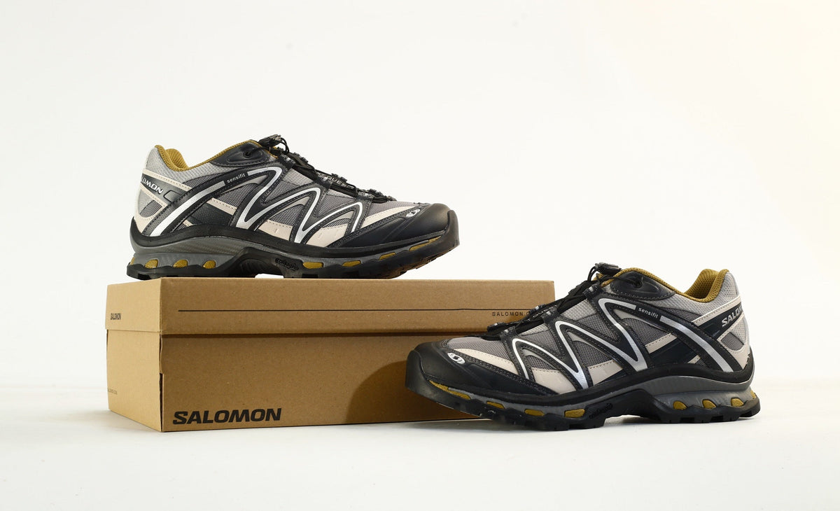 Salomon XT-QUEST Outdoor Hiking Sneakers "Black Paloma Brilliant Olive"